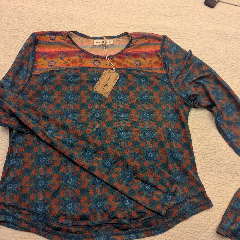 Natural Life Sheer Mesh Floral Top Size xl